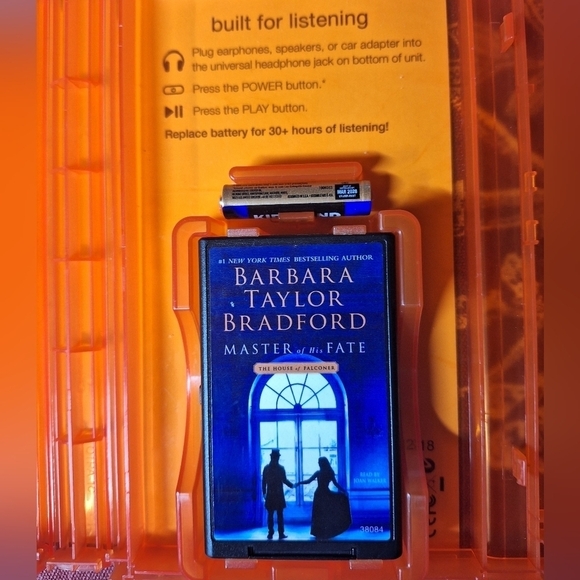 BARBARA TAYLOR BRADFORD'S MASTER OF HIS FATE PLAYAWAY AUDIO BOOK - Picture 5 of 6